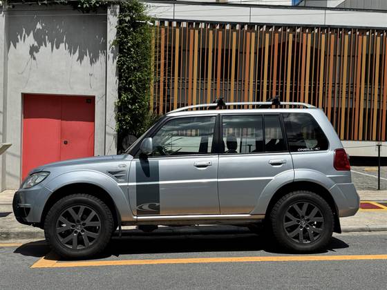 MITSUBISHI PAJERO TR4 2.0 O NEILL 4X4 16V 140CV FLEX 4P AUTOMÁTICO